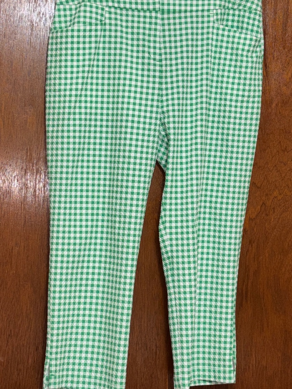 Women's Golf Green Gingham Capris Size 10